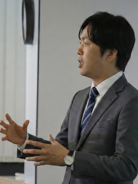 代表取締役社長 兼 CEO 伊藤景司